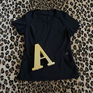 Cherokee Infinity Scrub Top